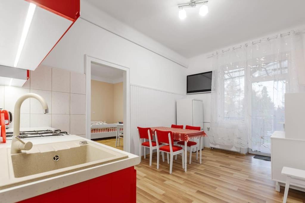 Apartament Astronomiczne Miejsce Przemyśl Buitenkant foto